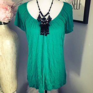 Apt 9 green top